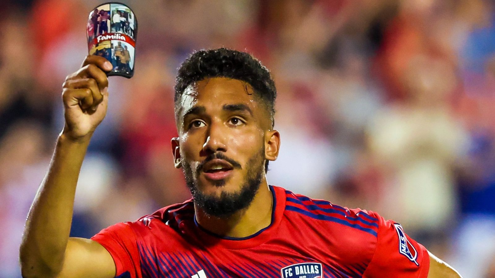 Family continues to fuel Jesus Ferreira as he passes father on FC